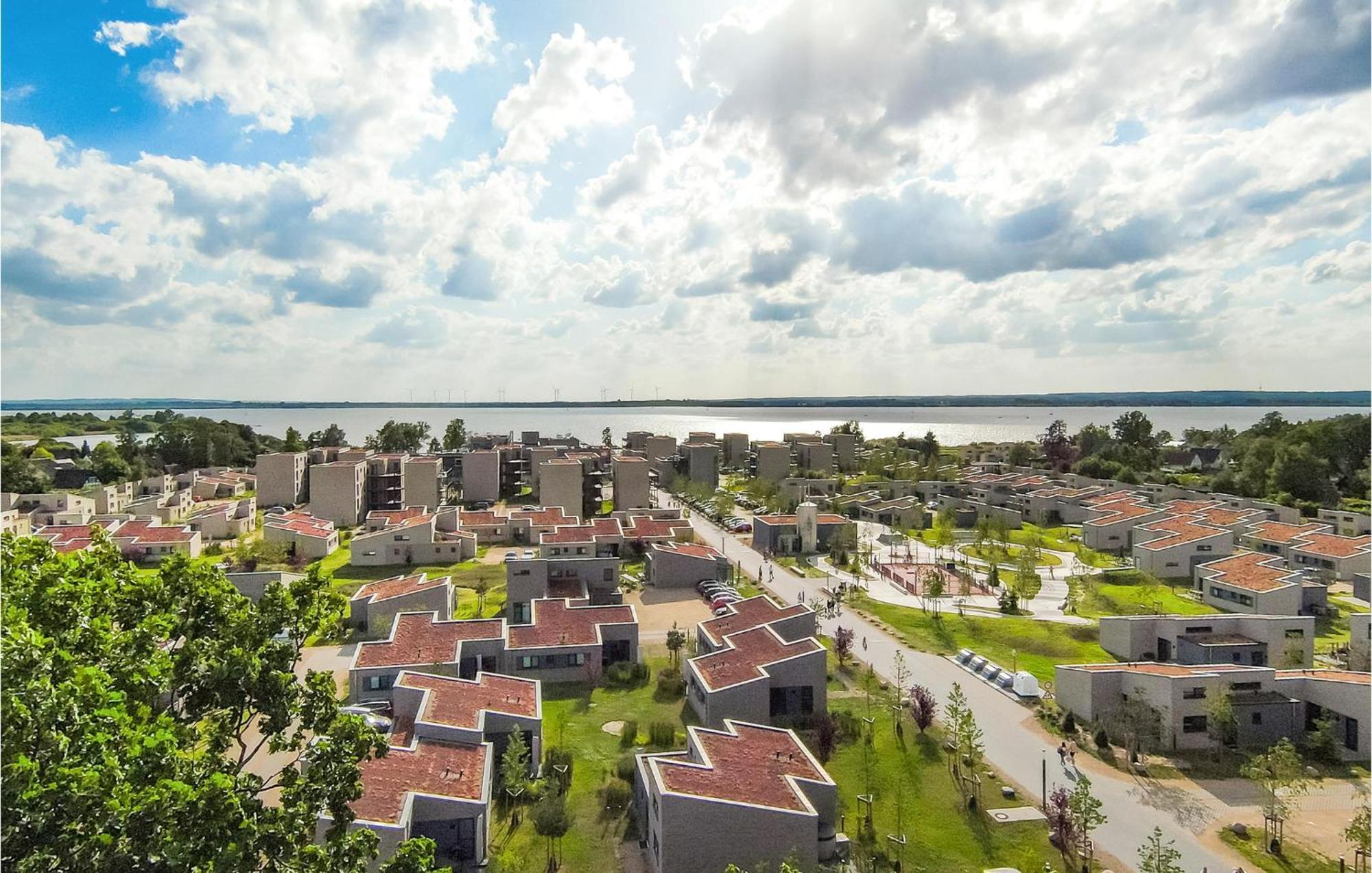 Lovely Apartment In Lembruch-Duemmer See Exterior photo